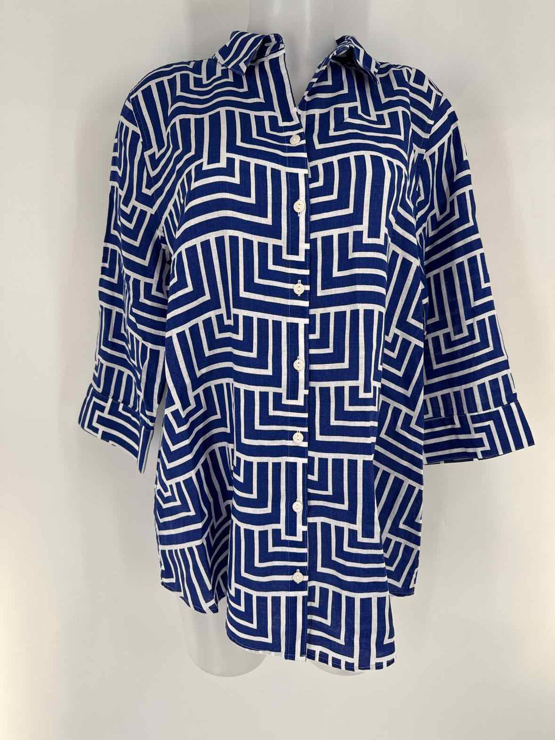 Size L Chico's Blue Print Shirt
