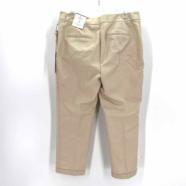 Size M Chico's Khaki Capri