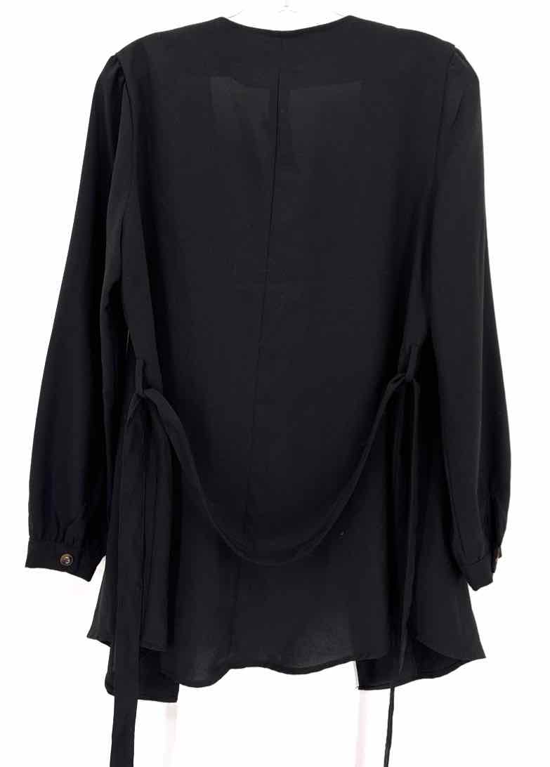 Size M Black Jacket