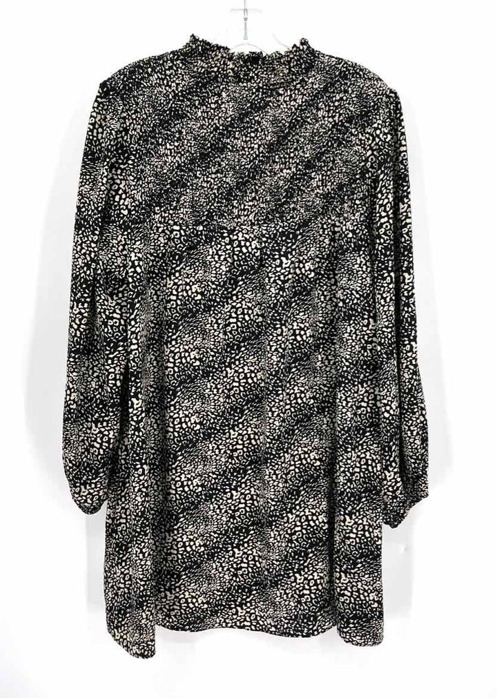 Size L GLAM Black Dress