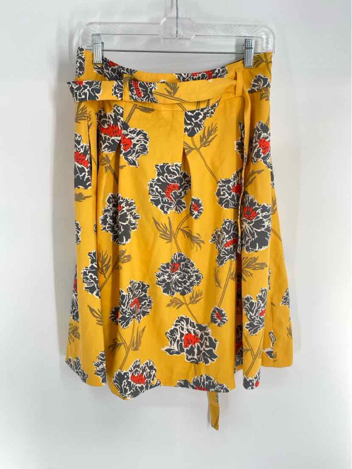 Size 6P Banana Republic Mustard Skirt