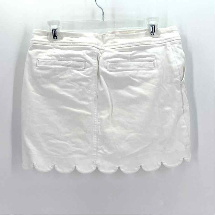 Size 4 Lilly Pulitzer White Shorts