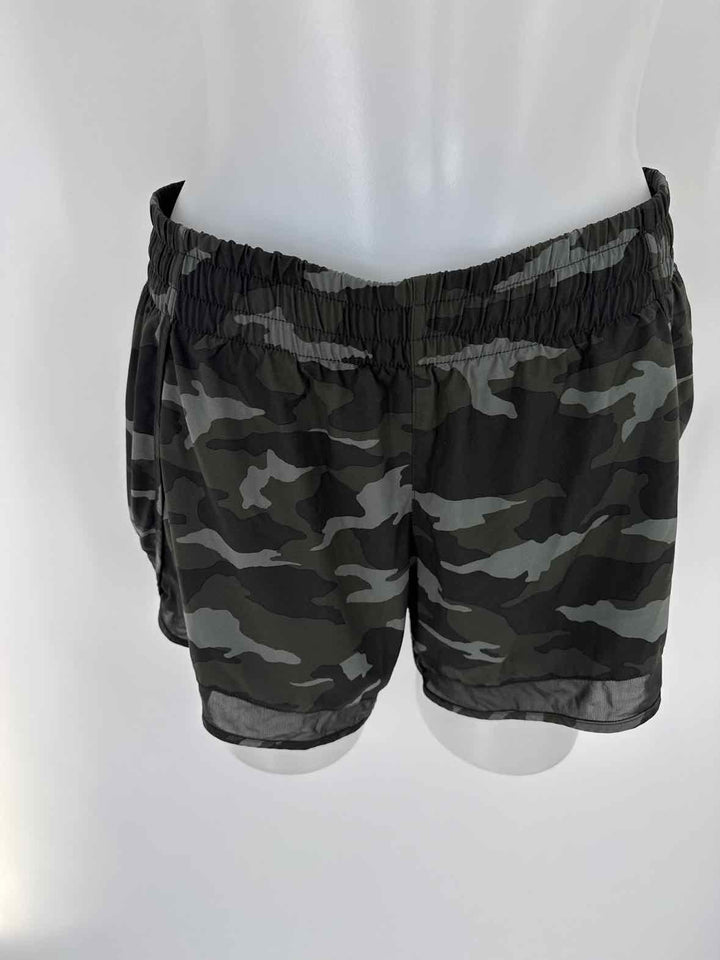 Size M Athleta Green Print Shorts
