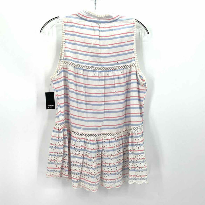 Size M CROWN & IVY White Print Shirt