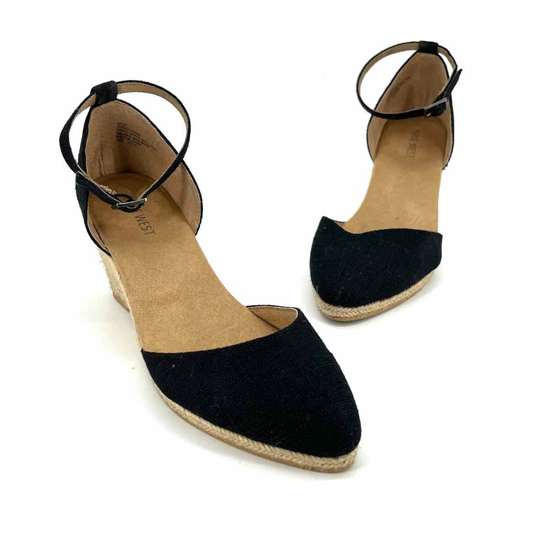 Shoe Size 8.5 Nine West Black Sandals