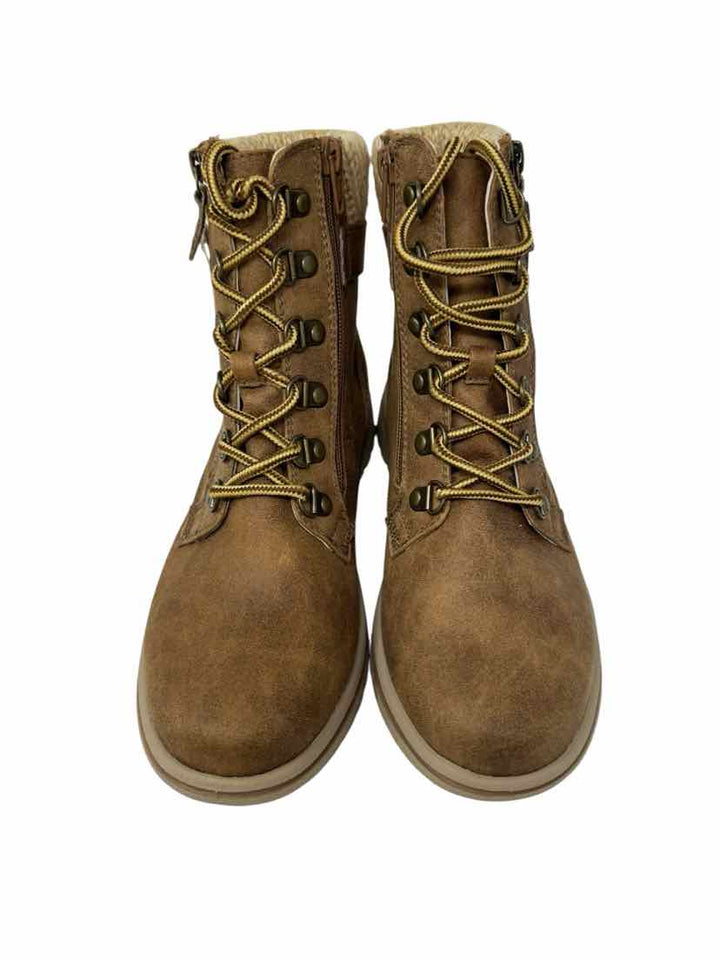Shoe Size 7.5 WHITE MOUNTAIN Brown Boots