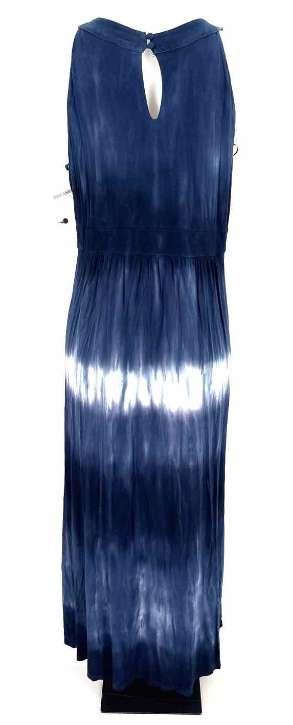 Size 1X INC Navy Knit Beaded Dress