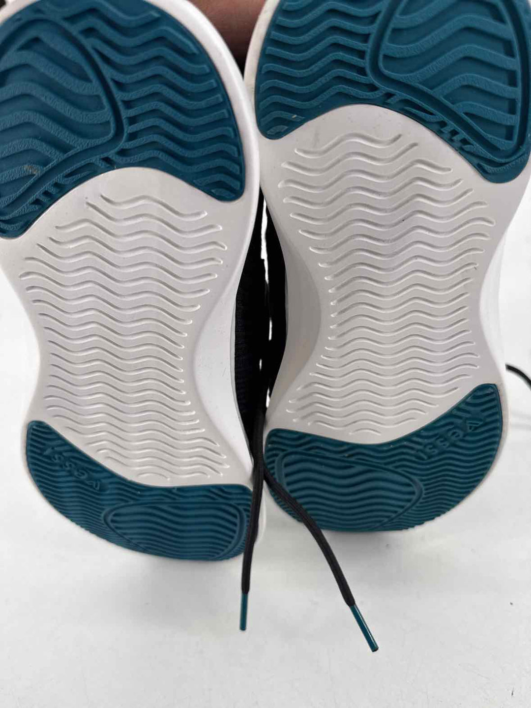 Shoe Size 9 Black Sneakers