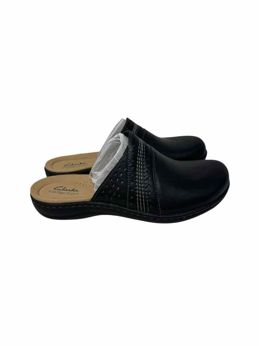 Shoe Size 7.5 CLARKS Black Leather Flats