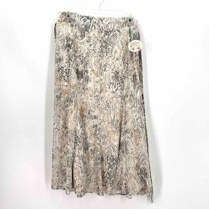 Size M Chico's Multi-Color Skirt
