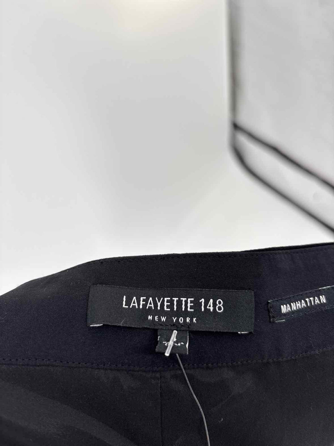 Size 4 LAFAYETTE Black Capri