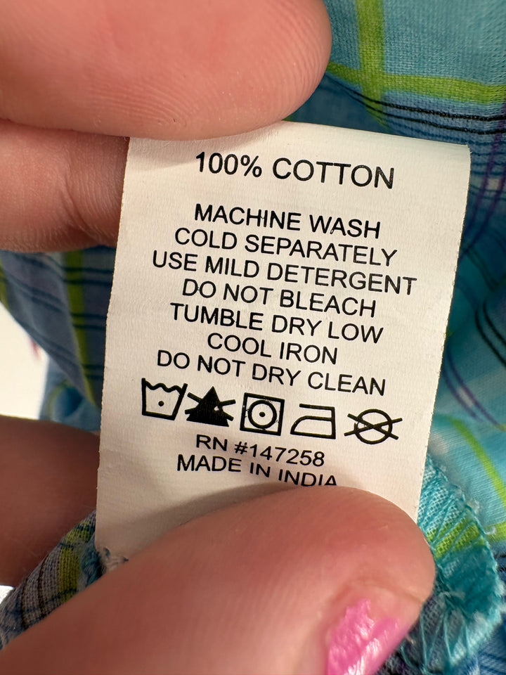 Size L SIMPLY SOUTHERN Blue Shirt