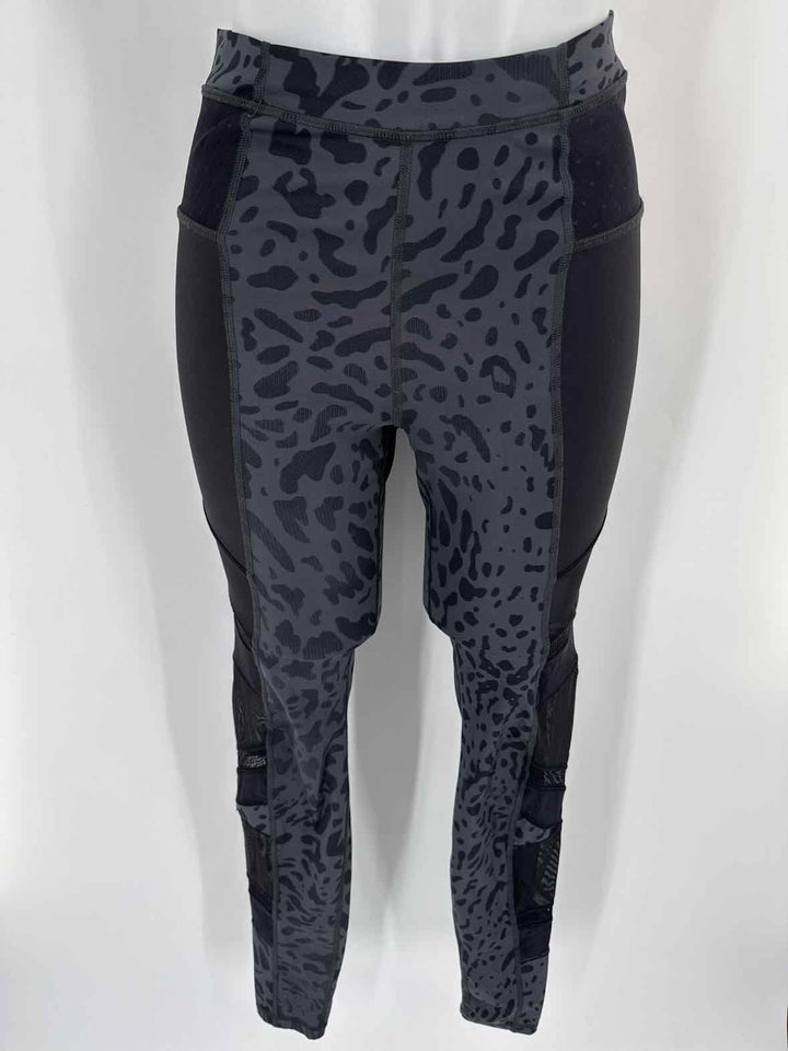 Size M Lululemon Black Print Pants