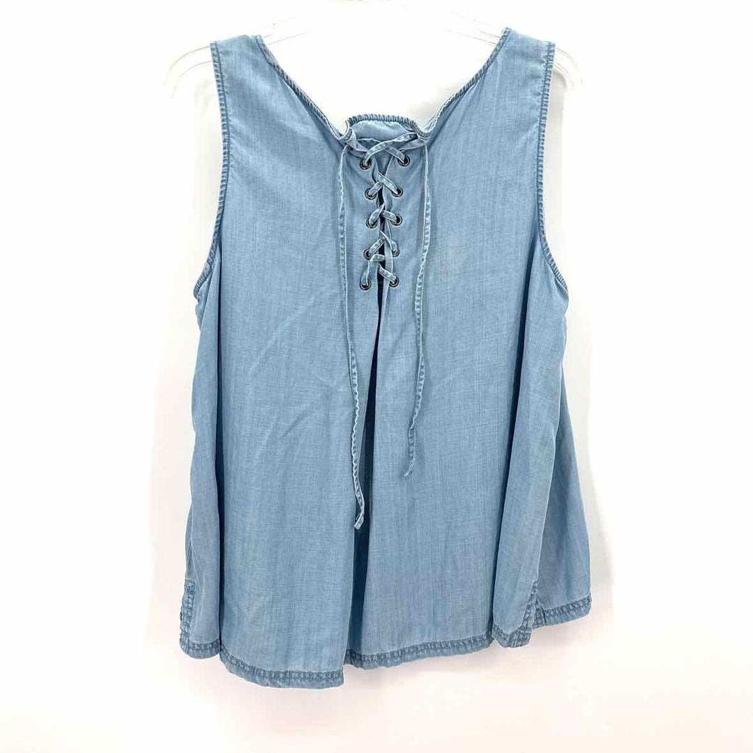 Size L Vince Camuto Light Blue Shirt