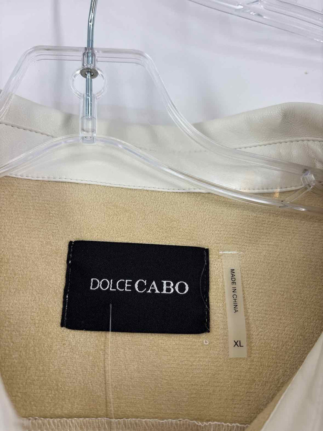 Size XL Cream Shirt