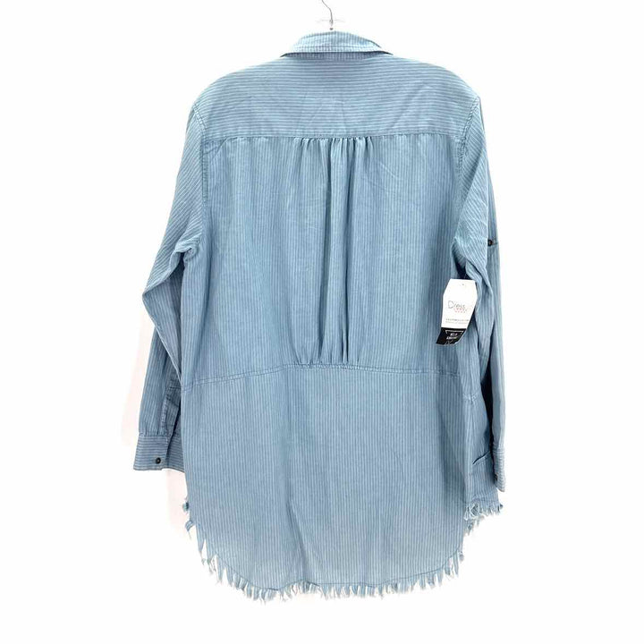 Size M Umgee Denim Shirt