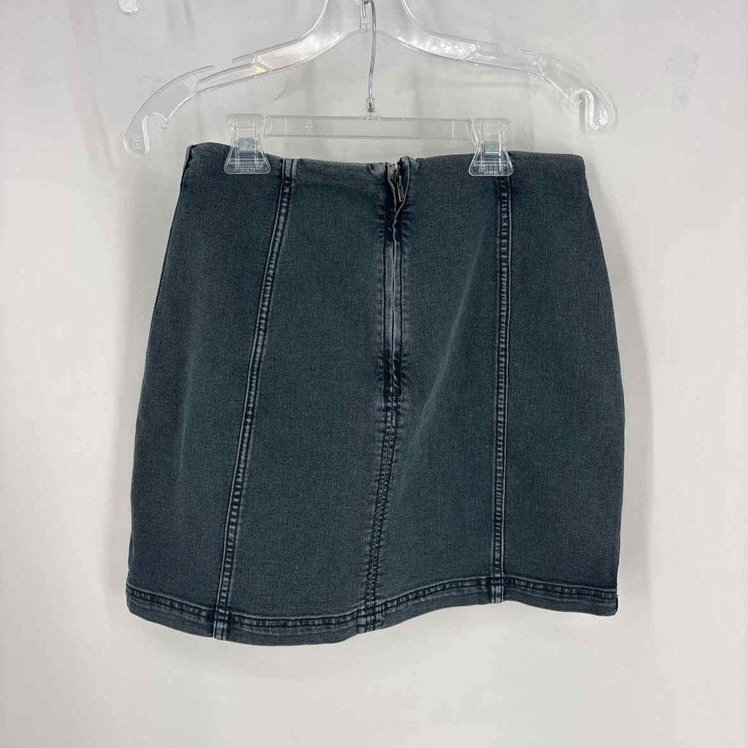 Size 12 FREE PEOPLE Denim Skirt