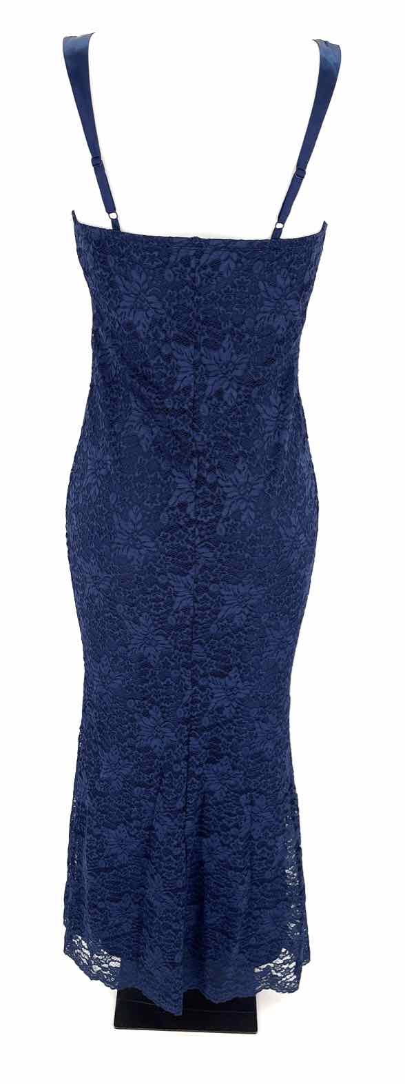 Size M Navy Dress