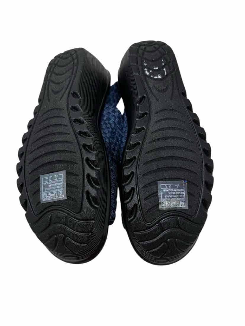 Shoe Size 10 Sketchers Blue Sandals