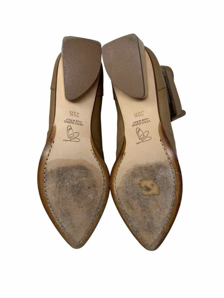 Shoe Size 39.5 Beige Leather Boots