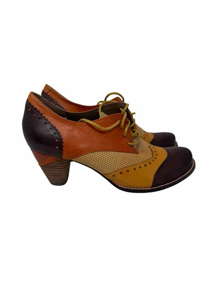 Shoe Size 40 L'ARTISTE Orange Pumps