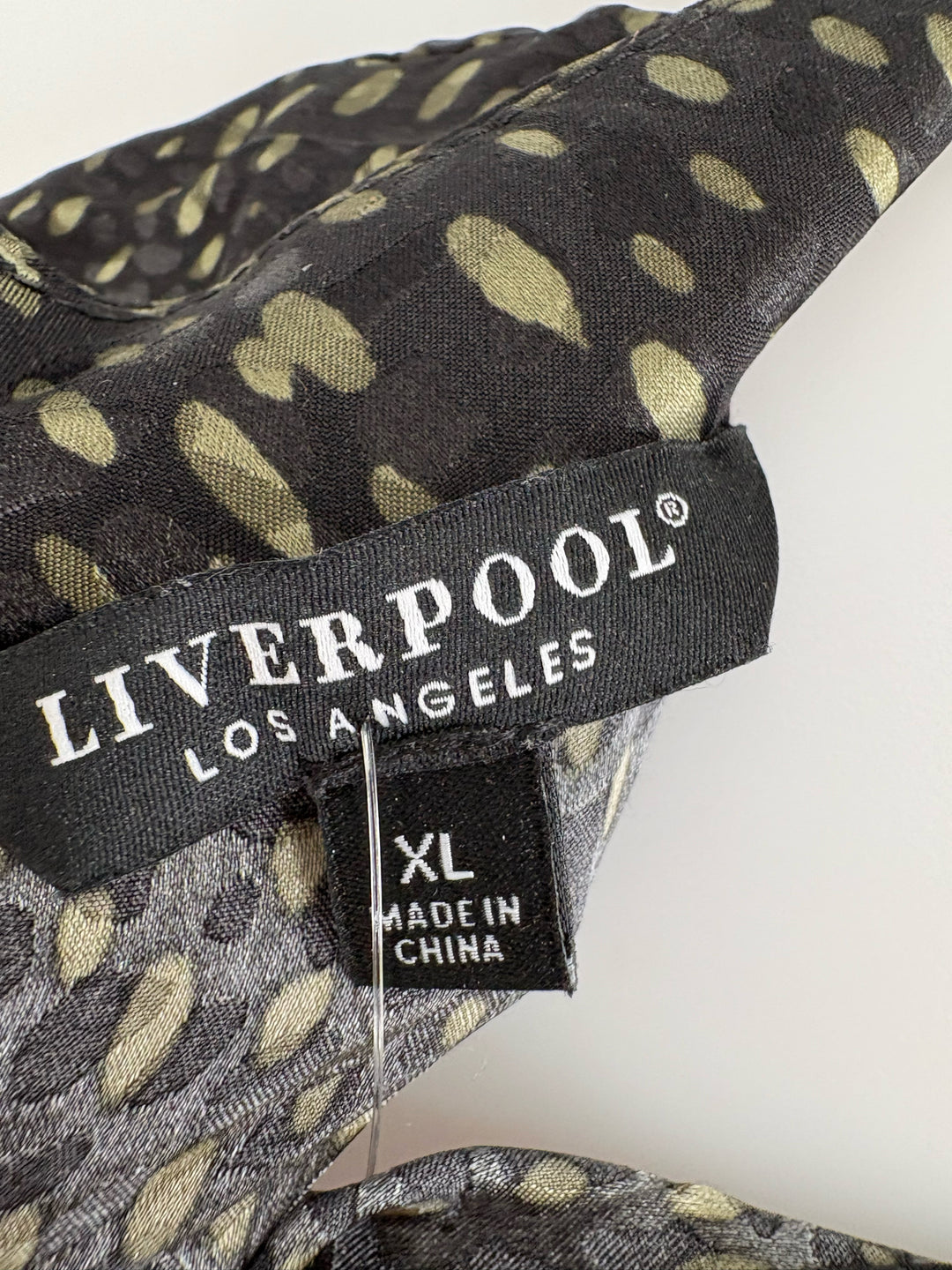 Size XL LIVERPOOL Olive Shirt