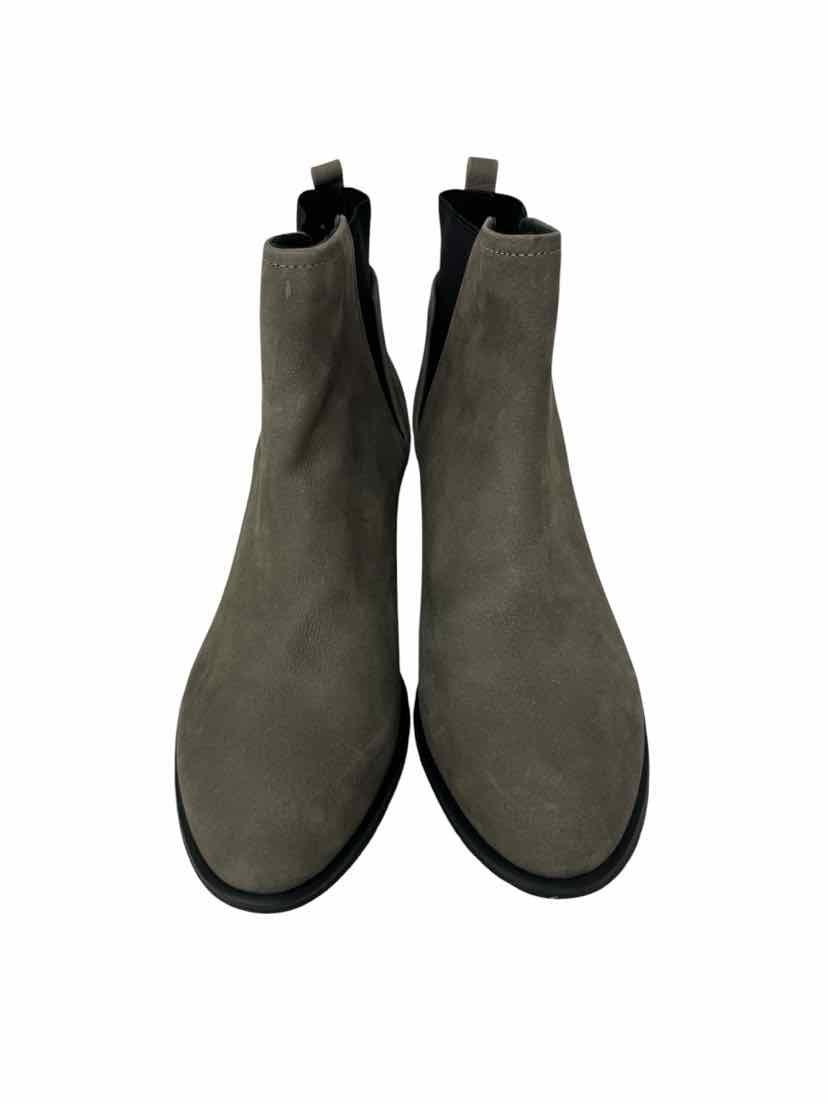 Shoe Size 8 Kenneth Cole Gray Boots
