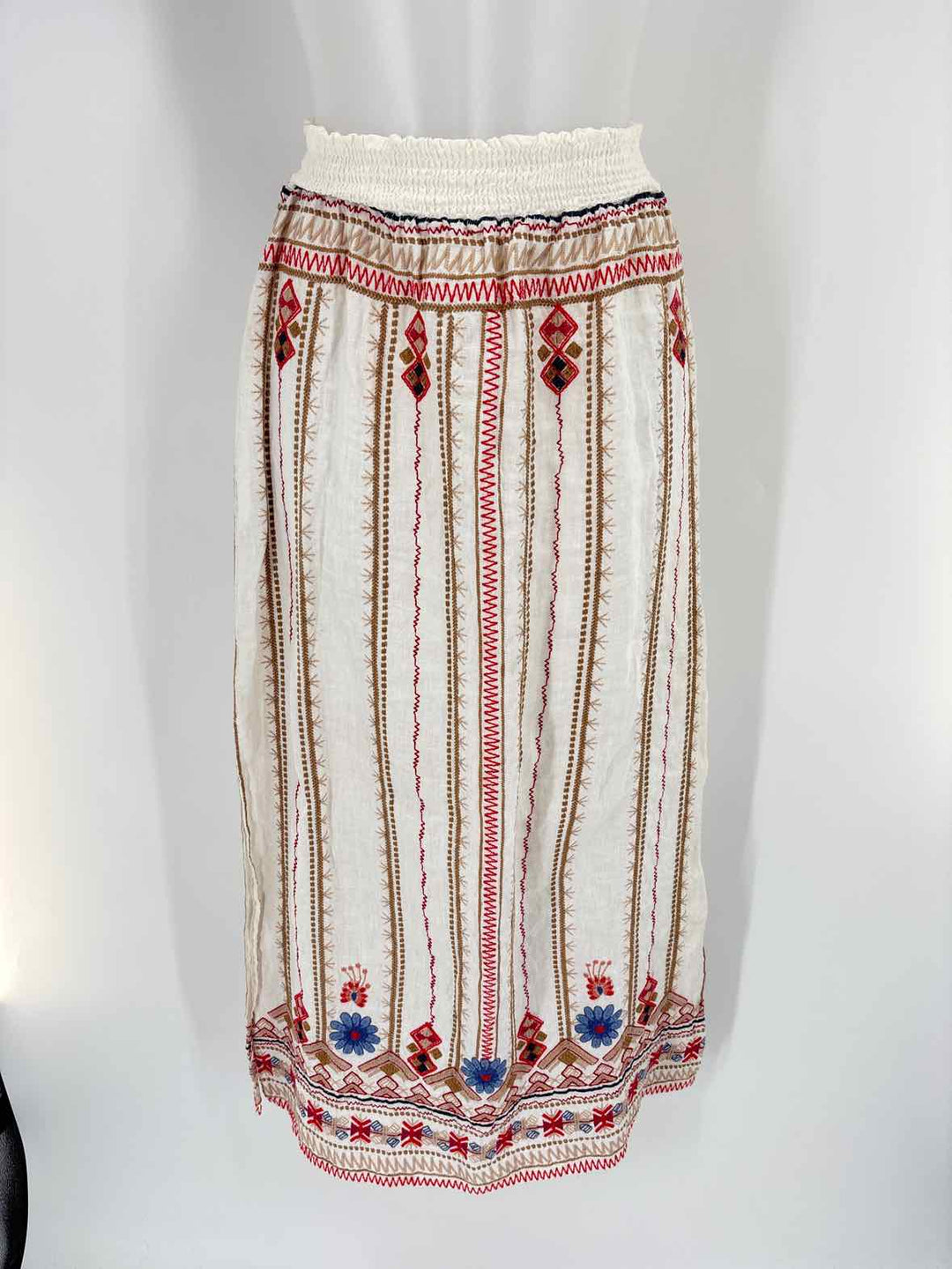Size S Cream Skirt