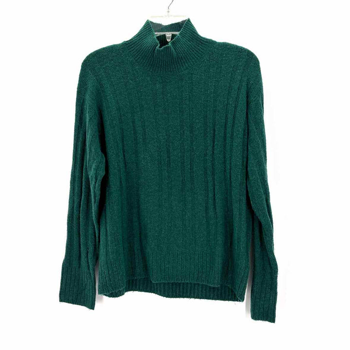 Size S J Crew Green Sweater