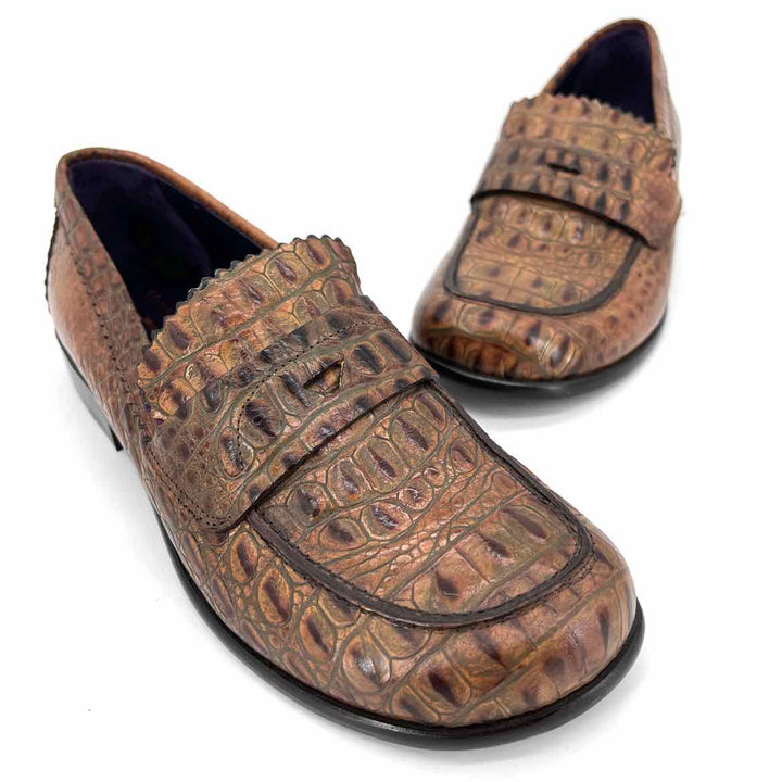 Shoe Size 5.5 DONALD PLINER Brown Leather Loafers