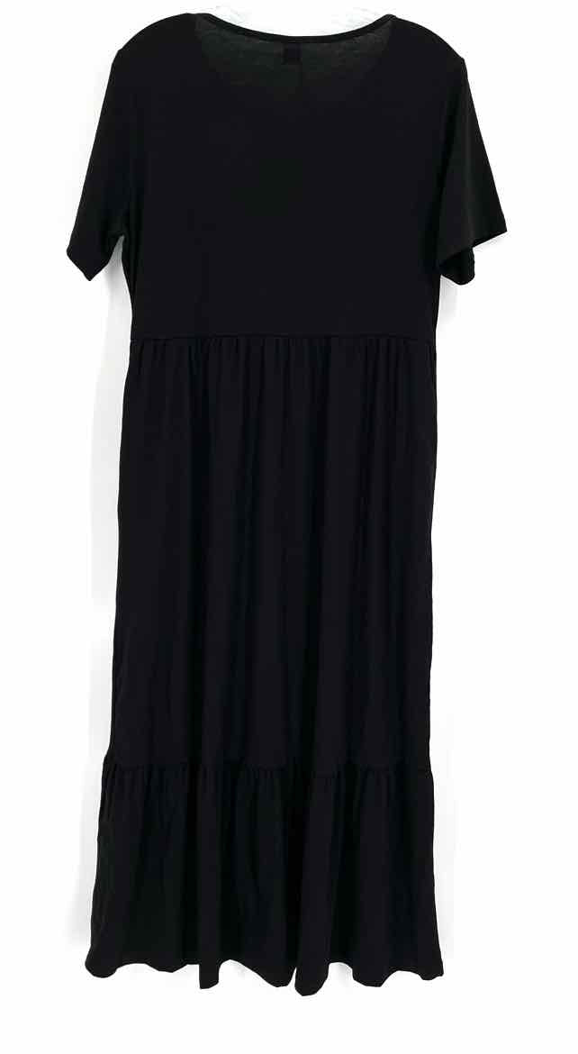 Size M Black Dress