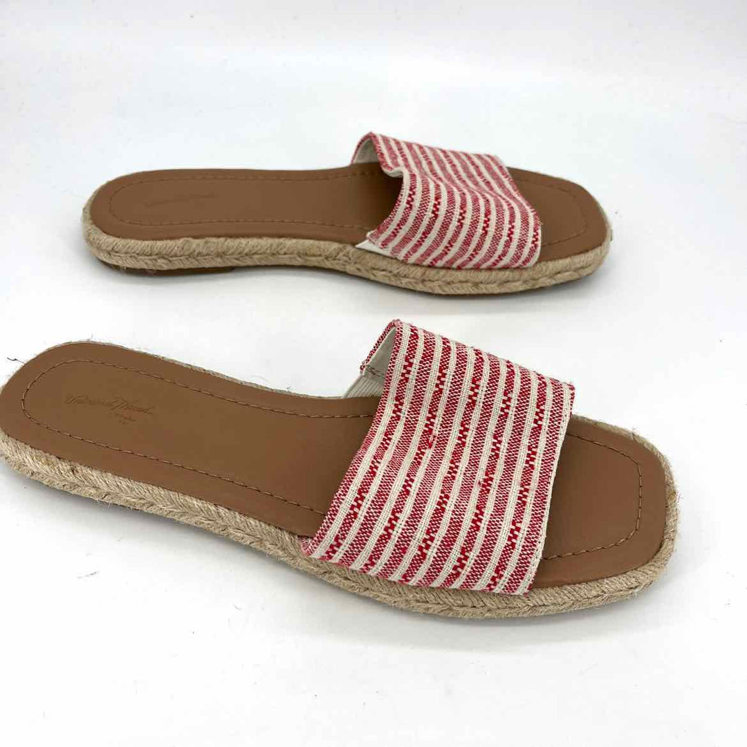 Shoe Size 11 UNIVERSAL THREAD Red Sandals