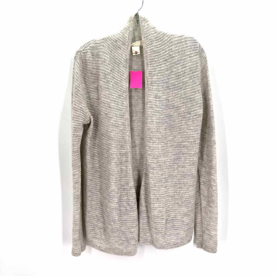 Size M Gray Knit Sweater