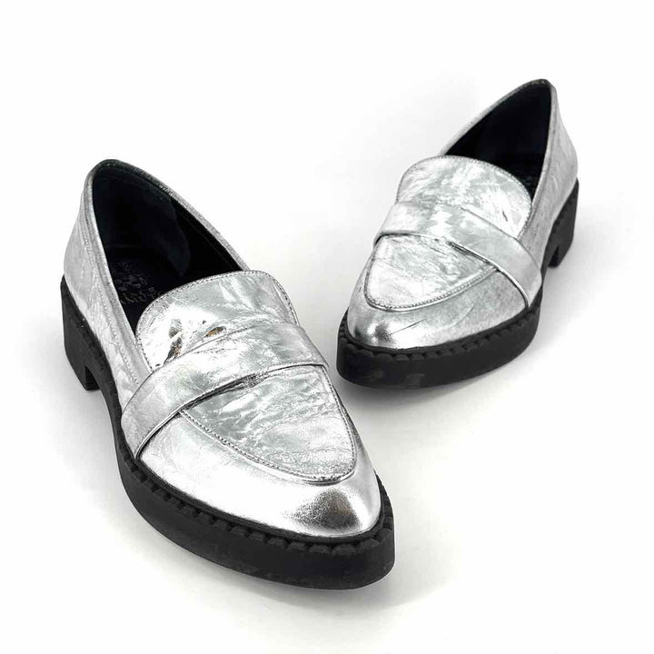 Shoe Size 10 Vince Camuto Silver Leather Loafers