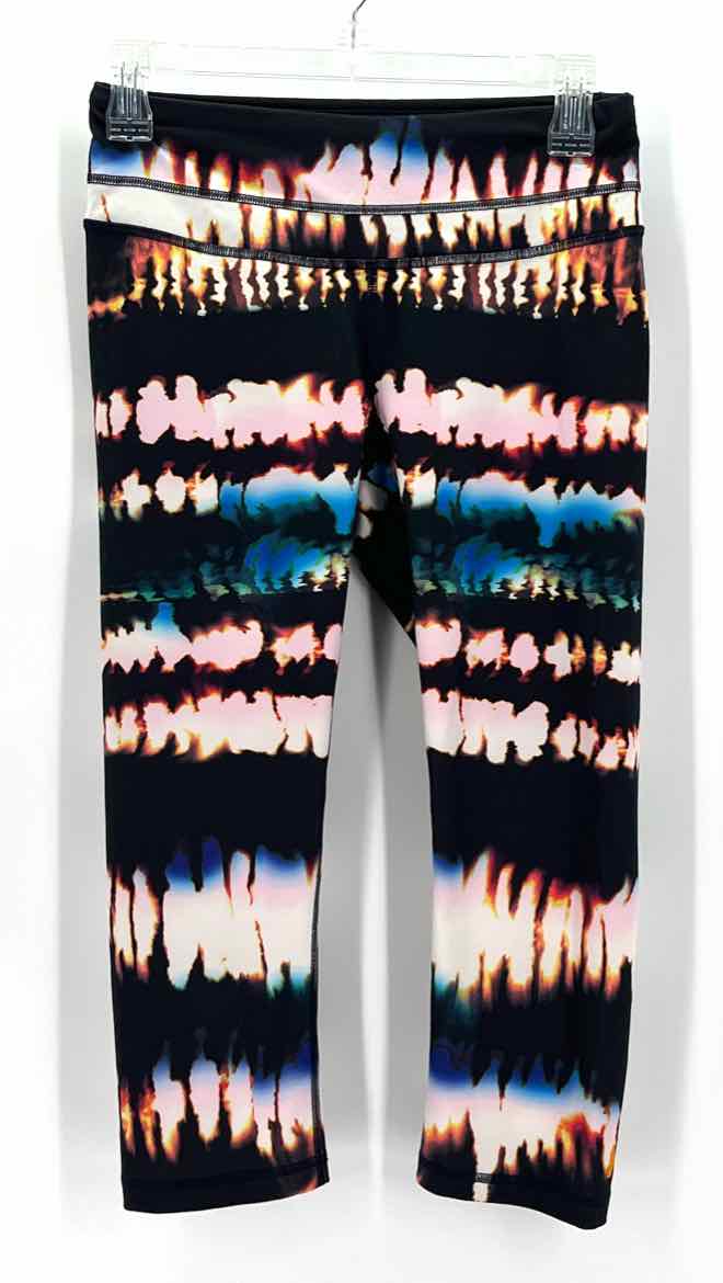 Size S LUCY Multi-Color Knit Leggings