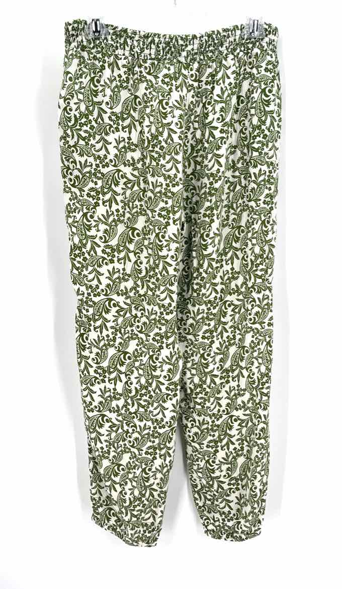 Size S SOMA Green Print Pajamas