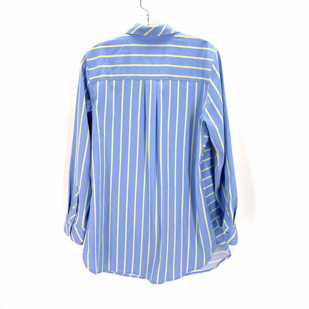 Size M Chico's Blue Shirt
