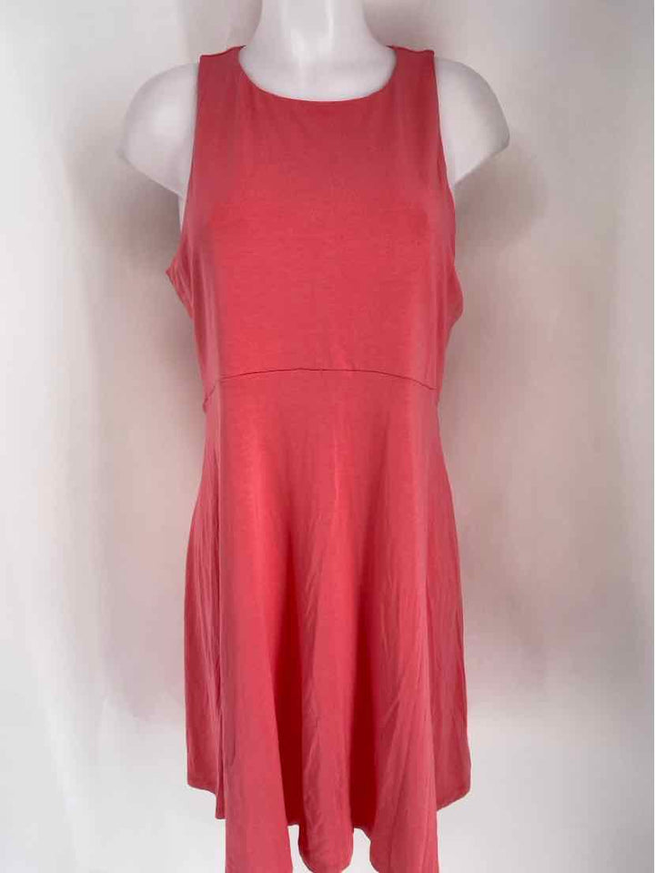 Size L Athleta Peach Dress