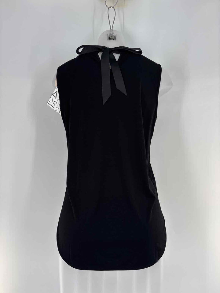 Size M HAWTHORN Black Shirt