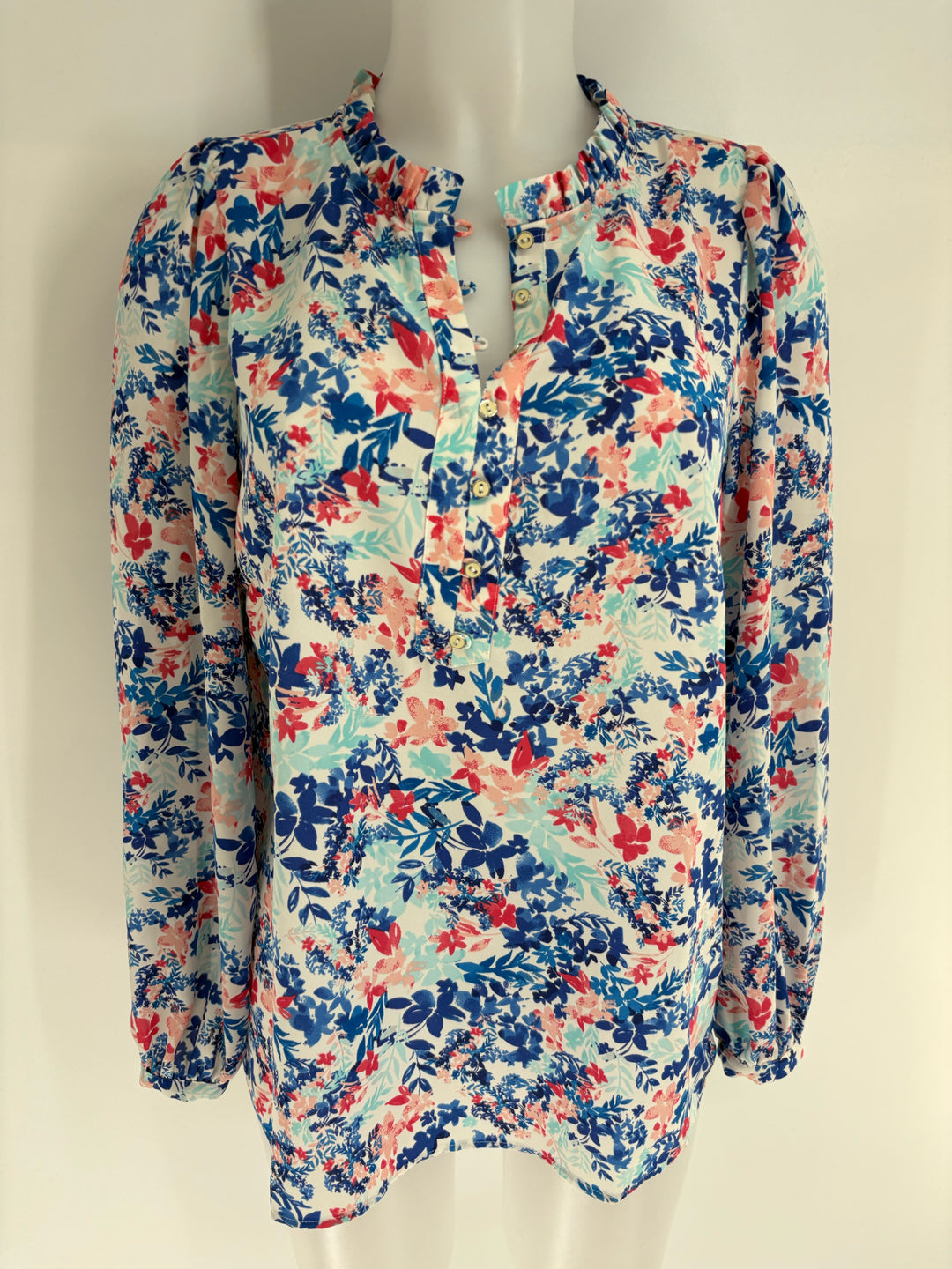 Size M Talbots Multi-Color Shirt