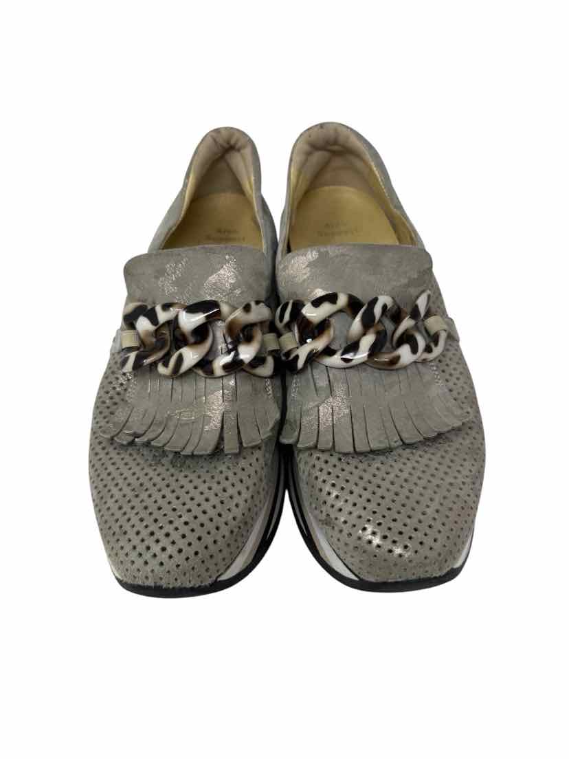Shoe Size 37 SOFT WAVES Beige Print Sneakers
