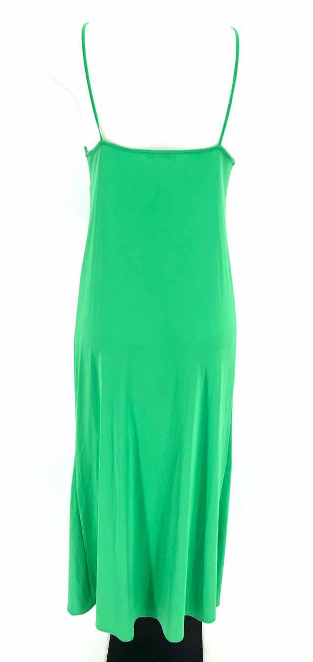 Size M ZARA Green Dress