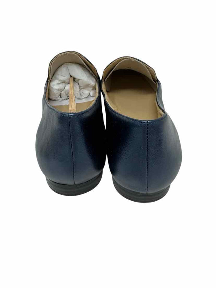 Shoe Size 9.5 Naturalizer Blue Flats