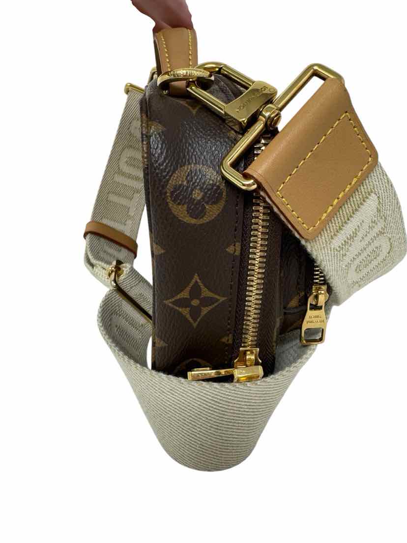 Louis Vuitton Luxury - Purse