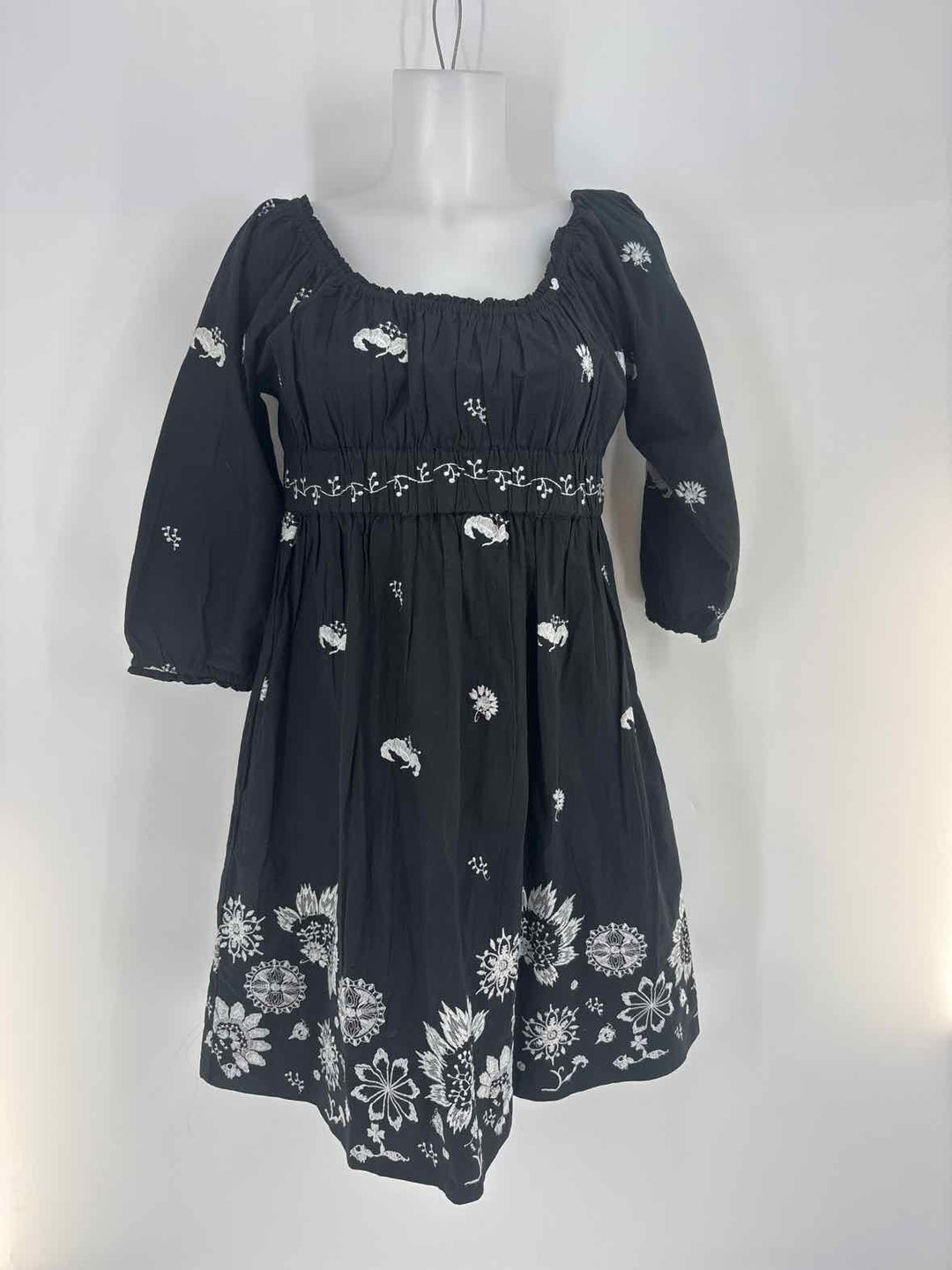 Size L Gretchen Scott Black/White Shirt