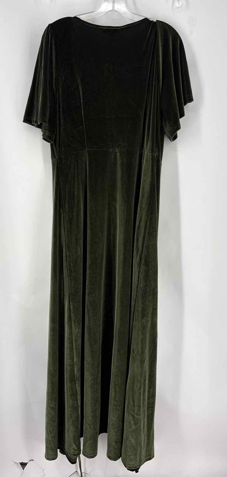 Size XL Green Velour Dress
