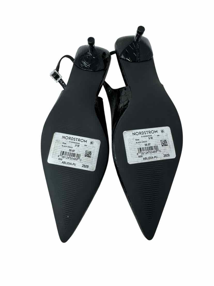 Shoe Size 9 Black Pumps