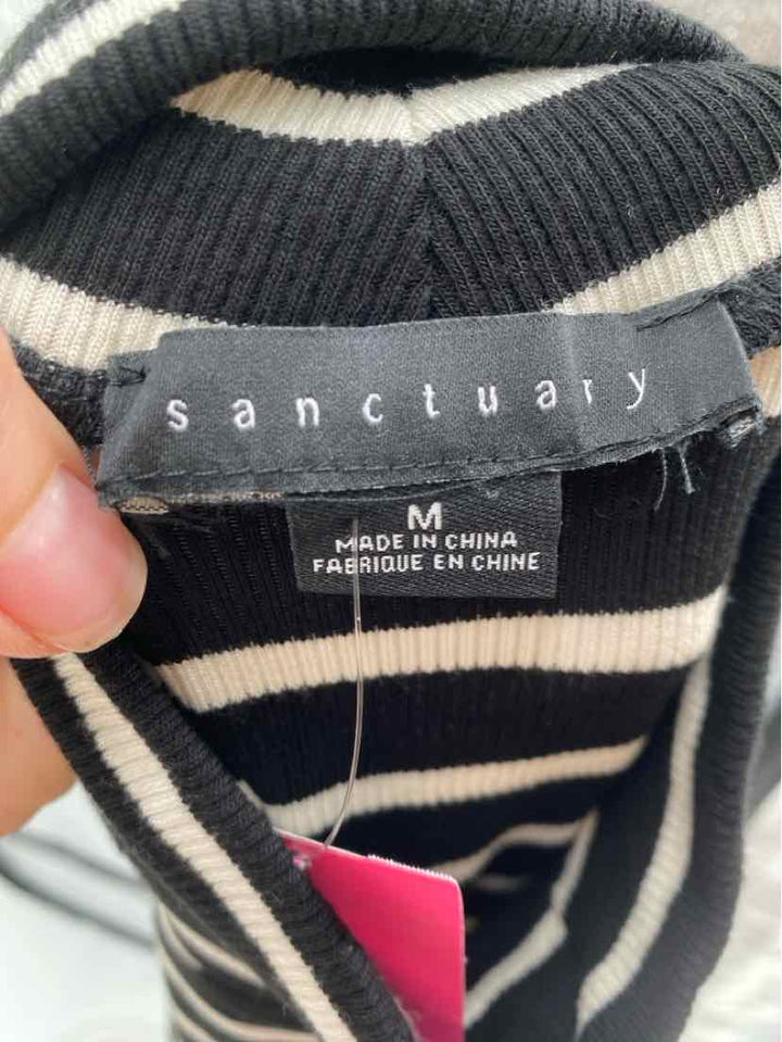 Size M Sanctuary Black/White Shirt