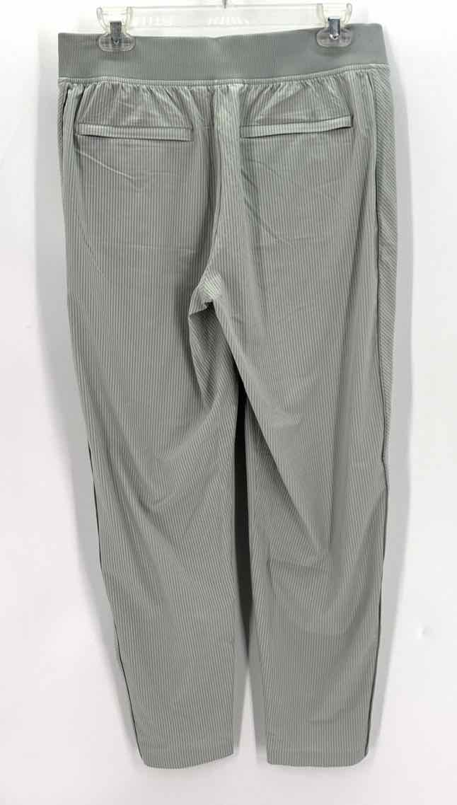 Size 8 Athleta Green Pants