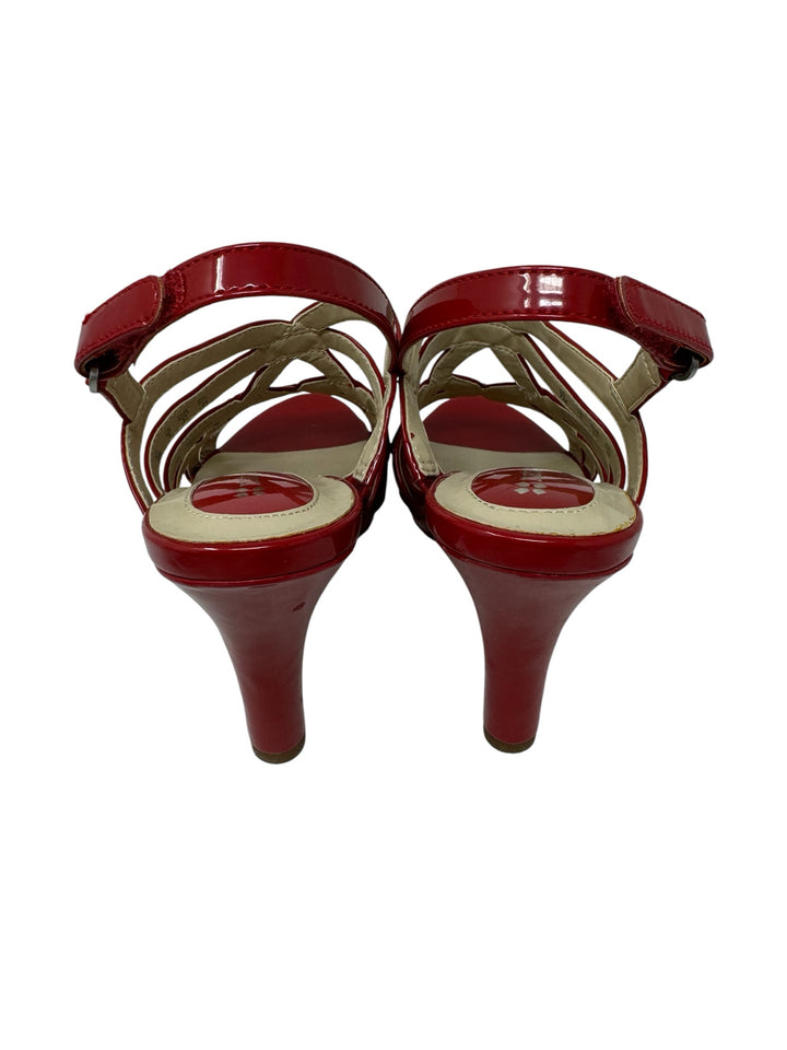 Shoe Size 7 Naturalizer Red PATENT Sandals